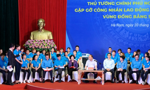 Thủ tướng Nguyễn Xuân Phúc đã đối thoại với công nhân